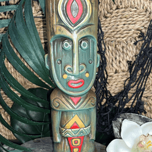 Load image into Gallery viewer, Encantolo

